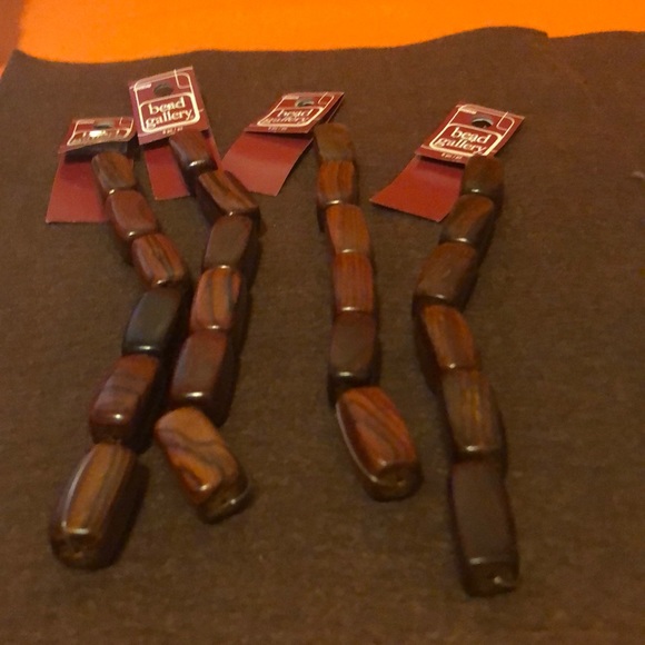 Bead Gallery - Picture 1 of 3